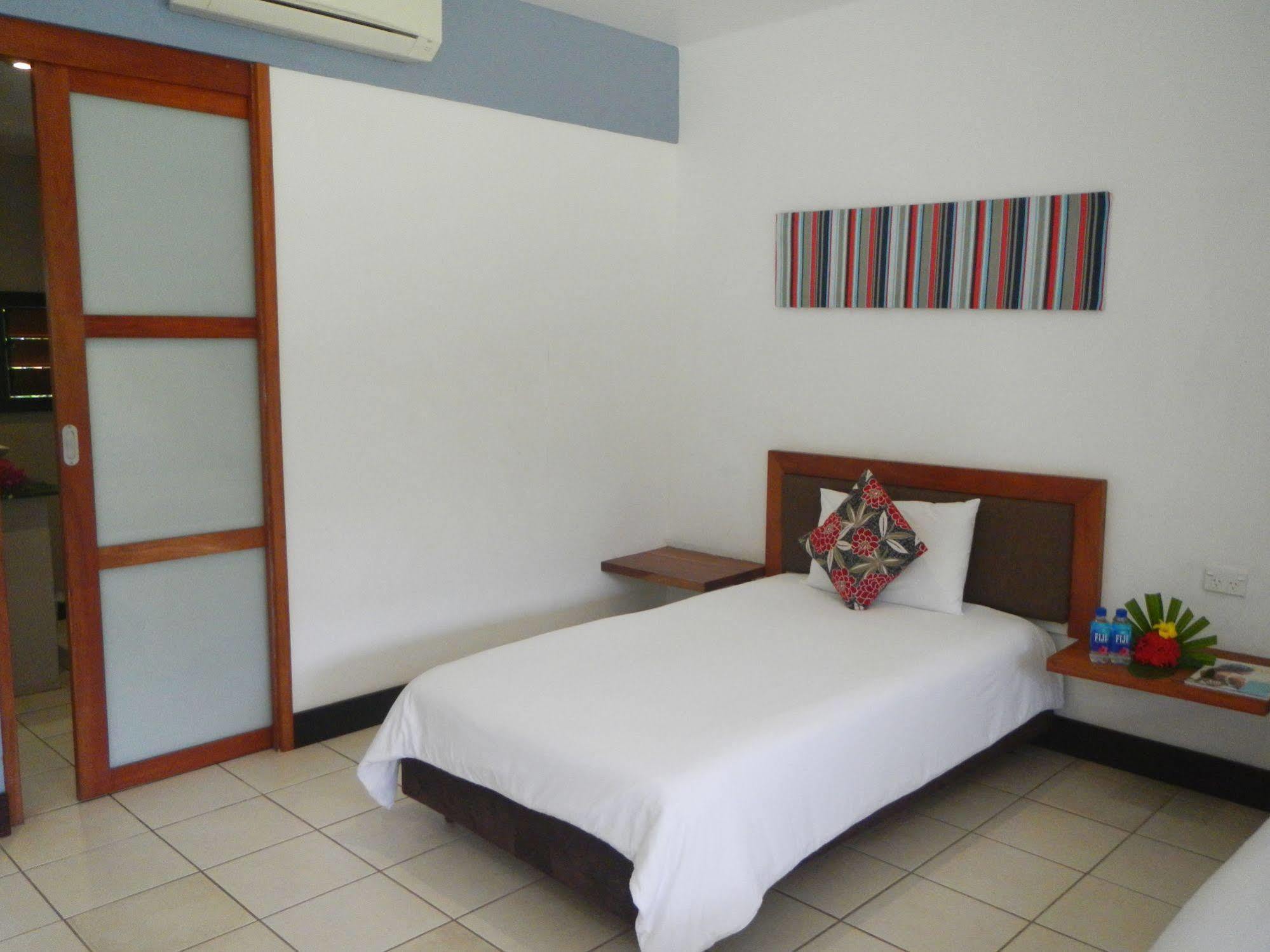 Club Oceanus Resort Pacific Harbour Kültér fotó